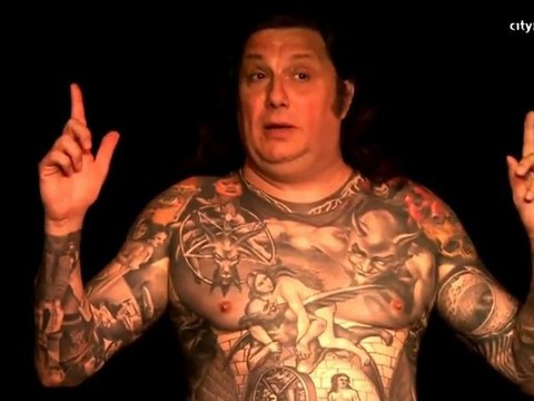 Top Moches : Pascal, un dur, un vrai, un tatoué