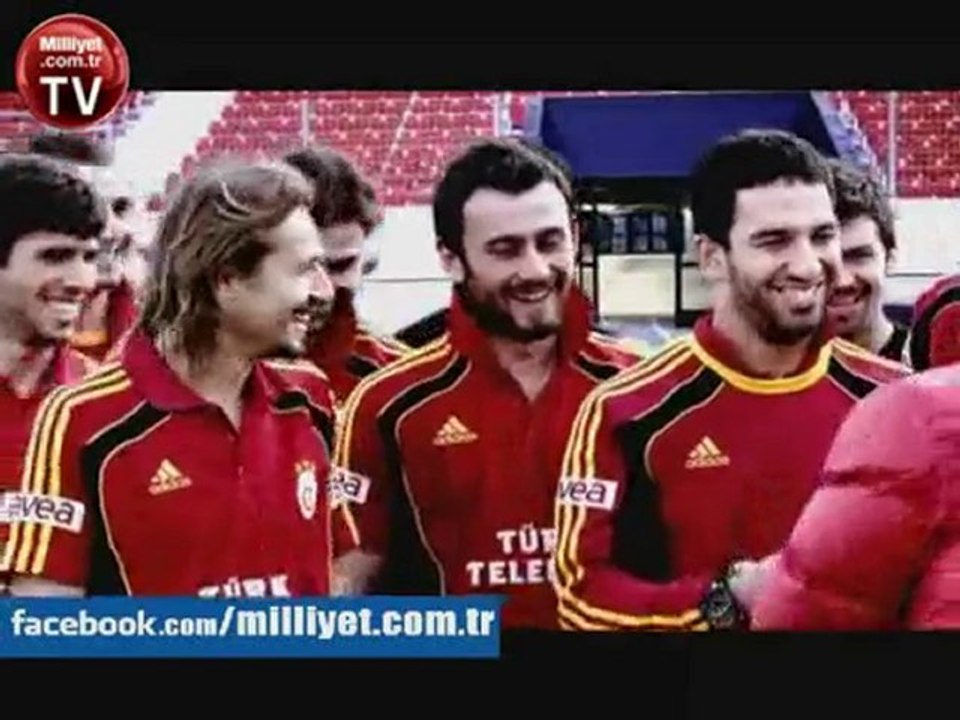 cem yilmaz galatasaray turk telekom arena