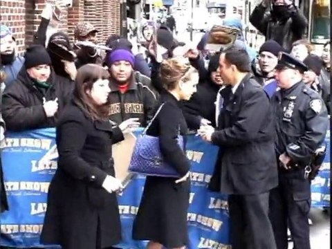 Natalie Portman's maternity wear mishap