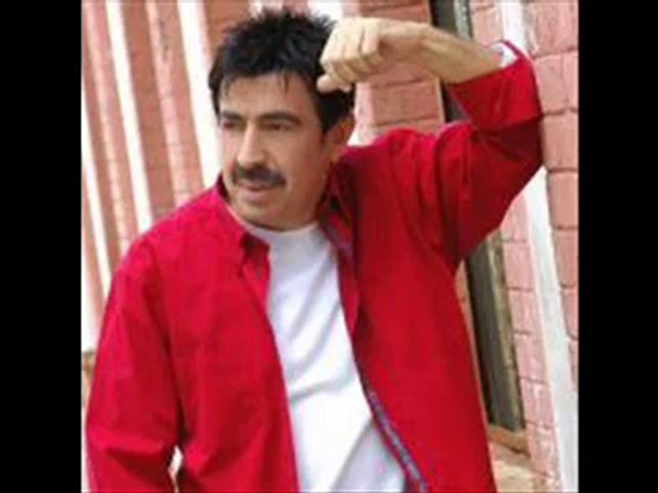 Ahmet Selçuk İlkan - Gözlerin Kal Diyor