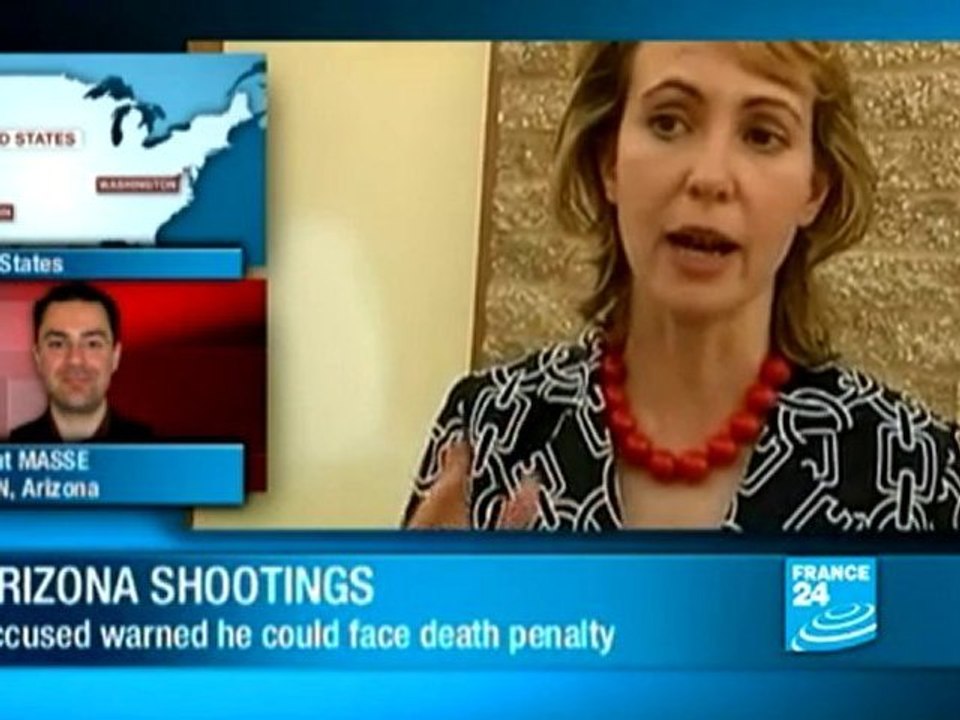 Gabrielle Giffords shows 'encouraging signs' following ...