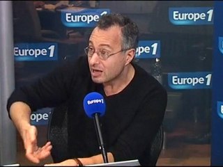 L'UMP poursuit son virage à droite