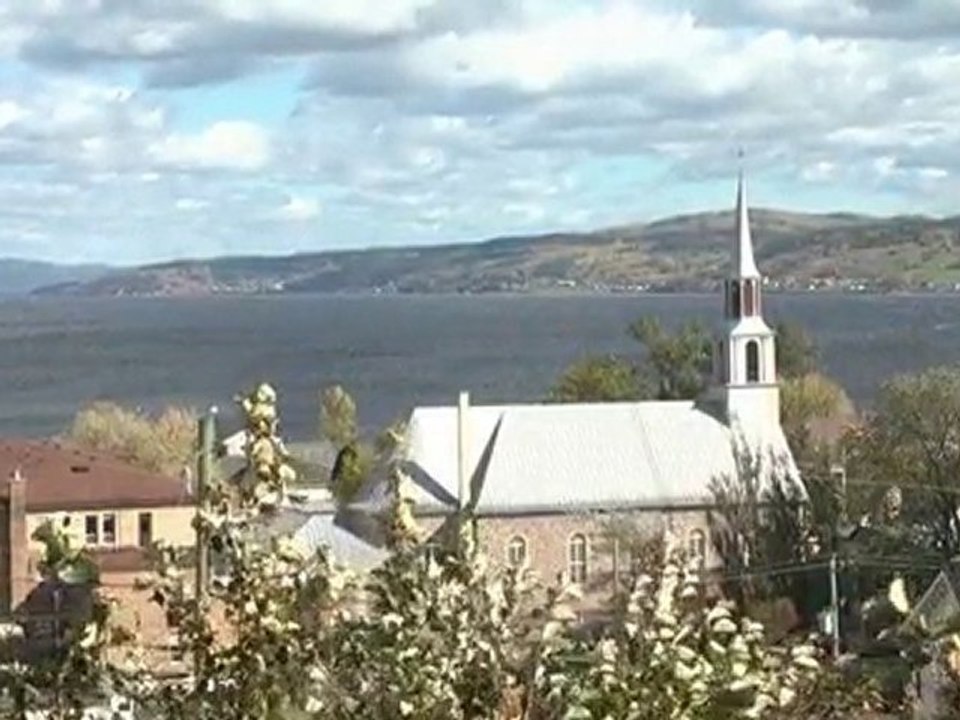 LA BAIE, à l'entrée du fjord (2010) - Le Film