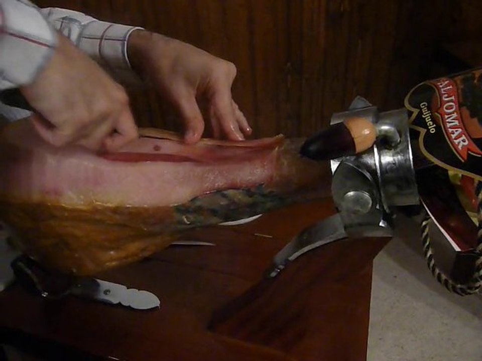 L'ART de Couper le JAMBON IBERICO de BELLOTA "PATA NEGRA"