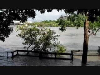 Brisbane Floods 2011 - Wednesday Morning 12 January