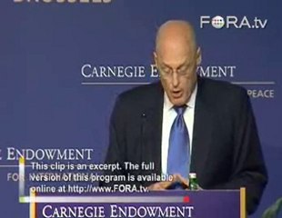 Henry Paulson Challenges China on Energy Issues