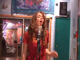 me singing ``what goes around`` Justin Timberlake