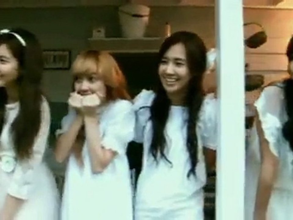 Girls' Generation (SNSD) - Day By Day MV