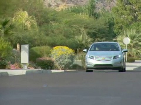 2011 Chevy Volt - Leaf Button | Electric Car Efficiency