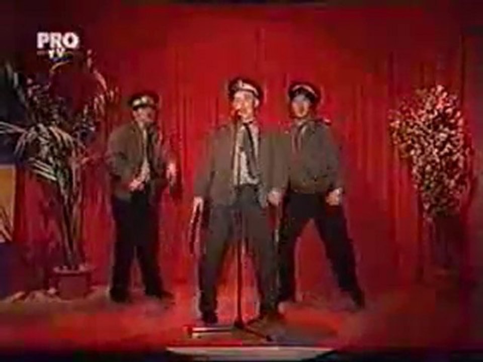 Vacanta mare - Garcea la discoteca