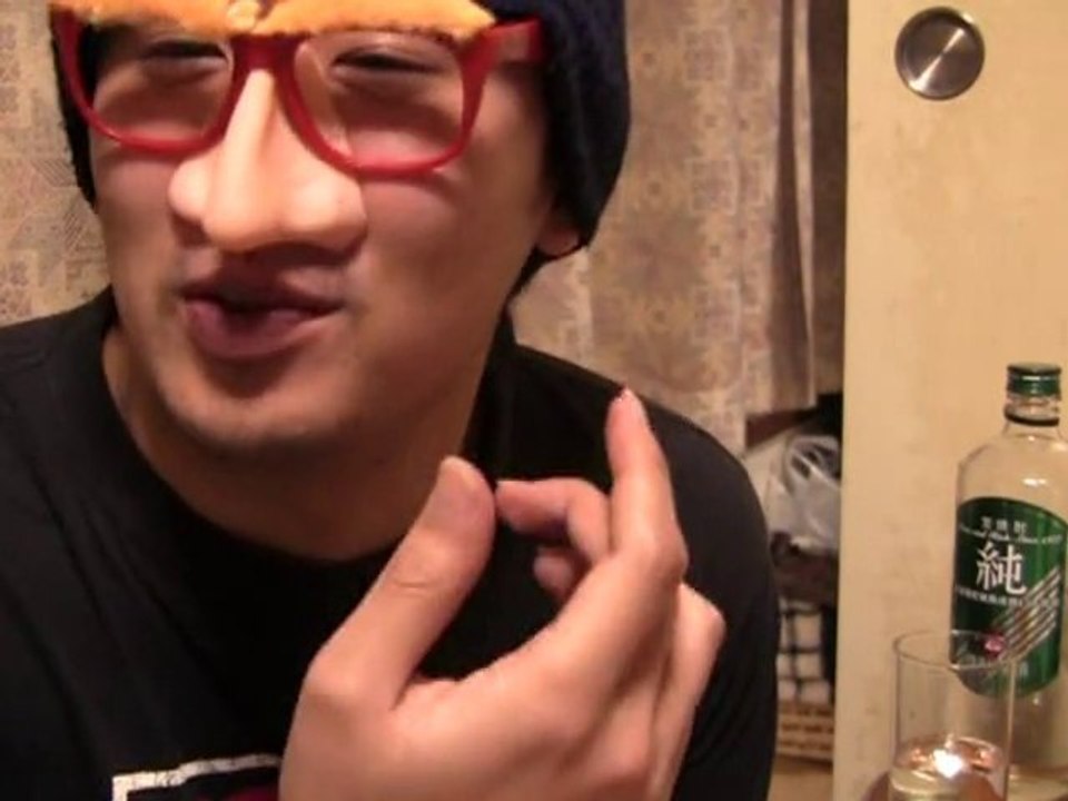 飲酒動画「宝焼酎　純　25度」110107その１