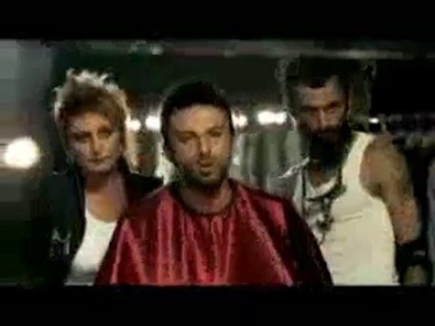 Tarkan ÖP yeni Klip 2010 new tarkan kiss tarkan kuss