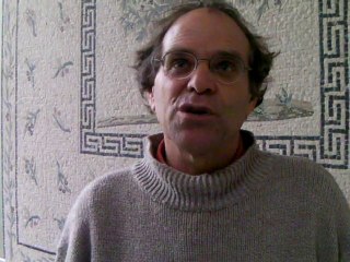 Denis Donger présente le spectacle "L'Amie la Main"