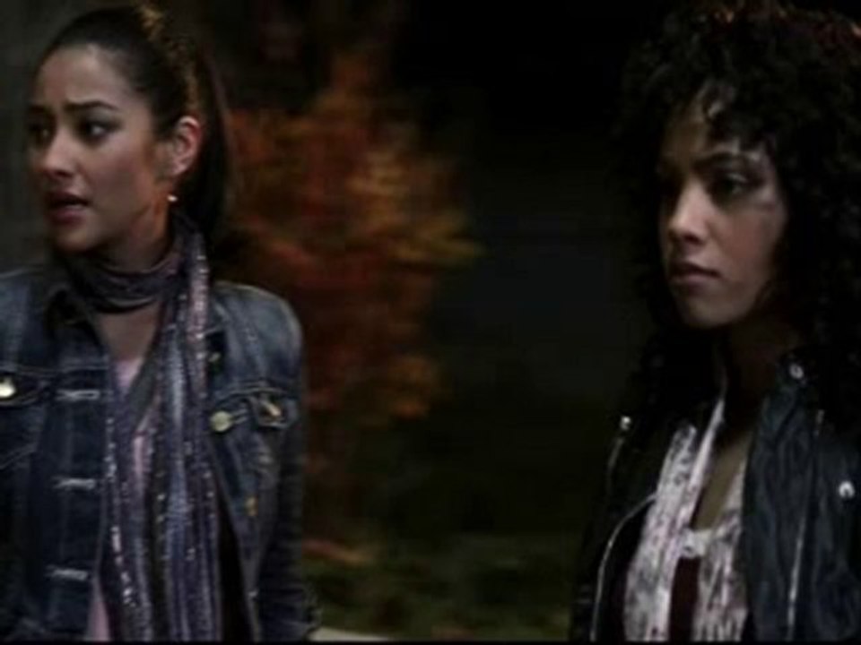 Watch Season 1 Episode 1 Pretty Little Liars