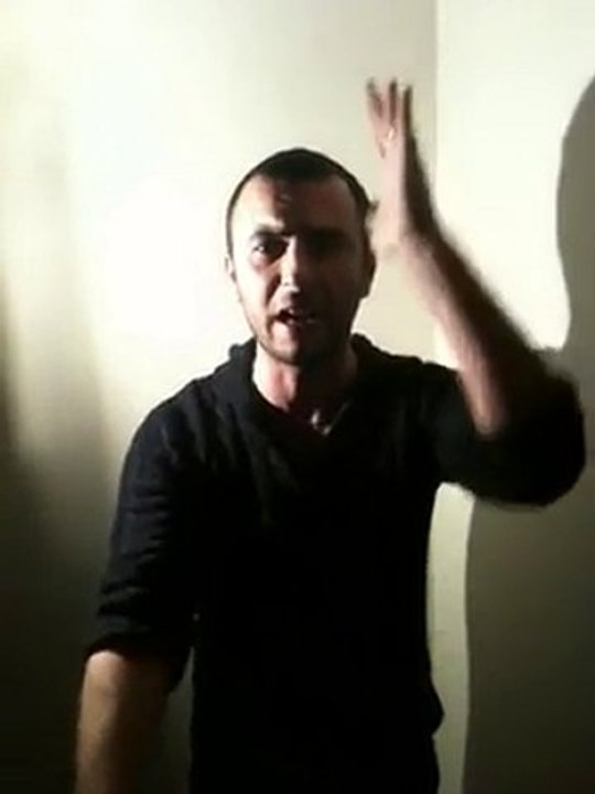 /Lotfi Abdelli a réussi son meilleur one man show!/