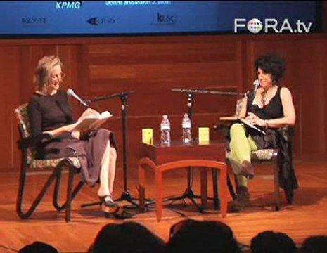 Mary Roach Reads an Off Topic Footnote