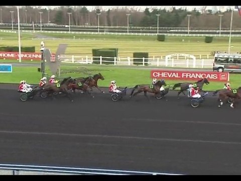 Arrivée du Grand Prix des Médias hippodrome Paris-Vincennes