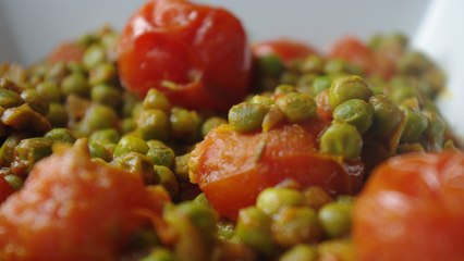 Recette de curry petits-pois tomates