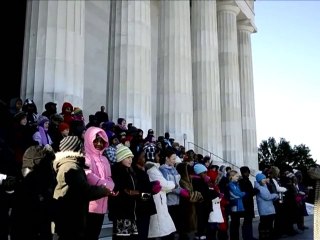 Download Video: Des écoliers de Washington rendent hommage à Martin Luther King