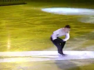 Margaux chante pour Florent Amodio  Courchevel 28-12-2010