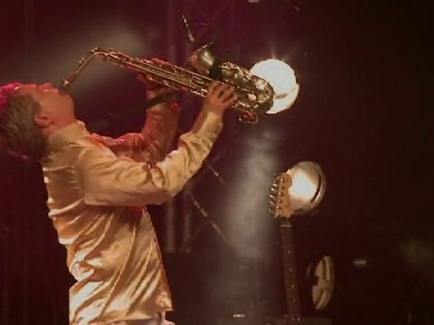 Saxophone player Eric Dulle performs Without you .
