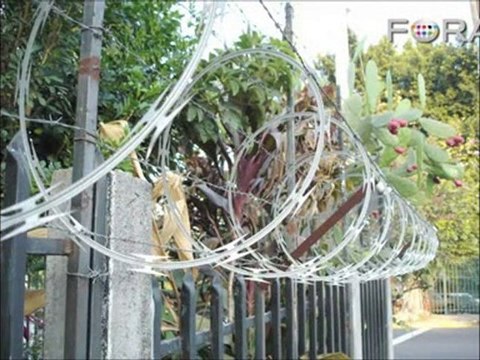 Rick Steves: Traveling Opens Eyes to Rich-Poor Gap