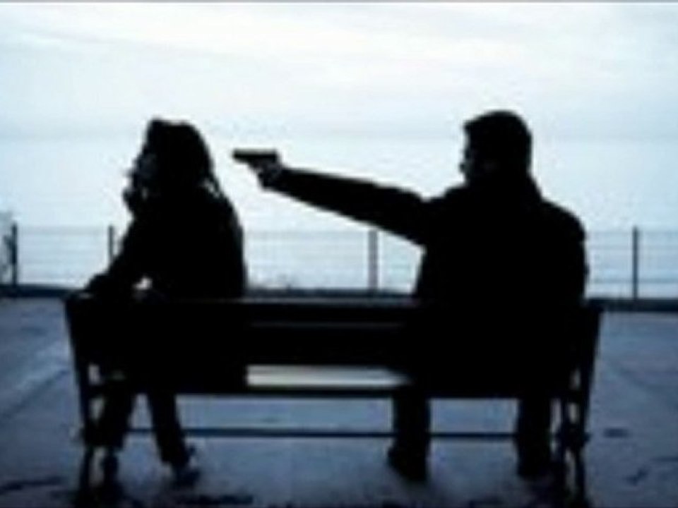 seninle başladım ..bitsin seninle...by-naime