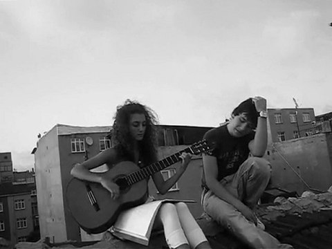 Gözde ve Hakan ' akdeniz akşamları ' amatör gitar