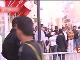 Tunus'tan despot bir ''demir yumruk'' geçti