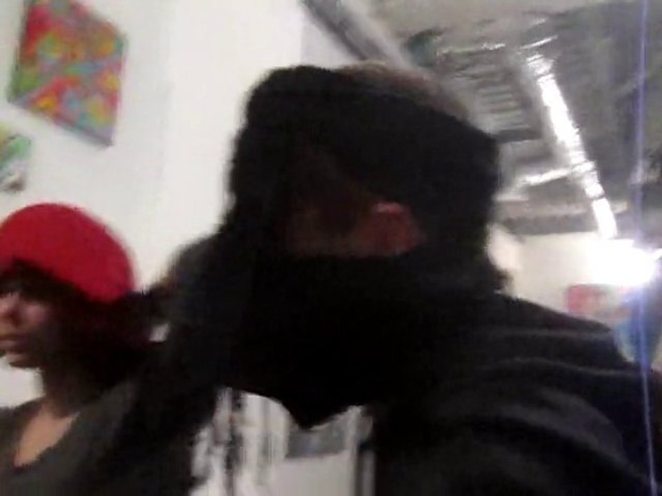 110113_Vernissage Dirty Est + guest 3/3