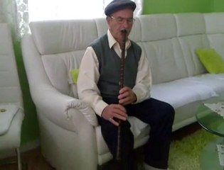 Durmuş amcadan kaval ziyafeti