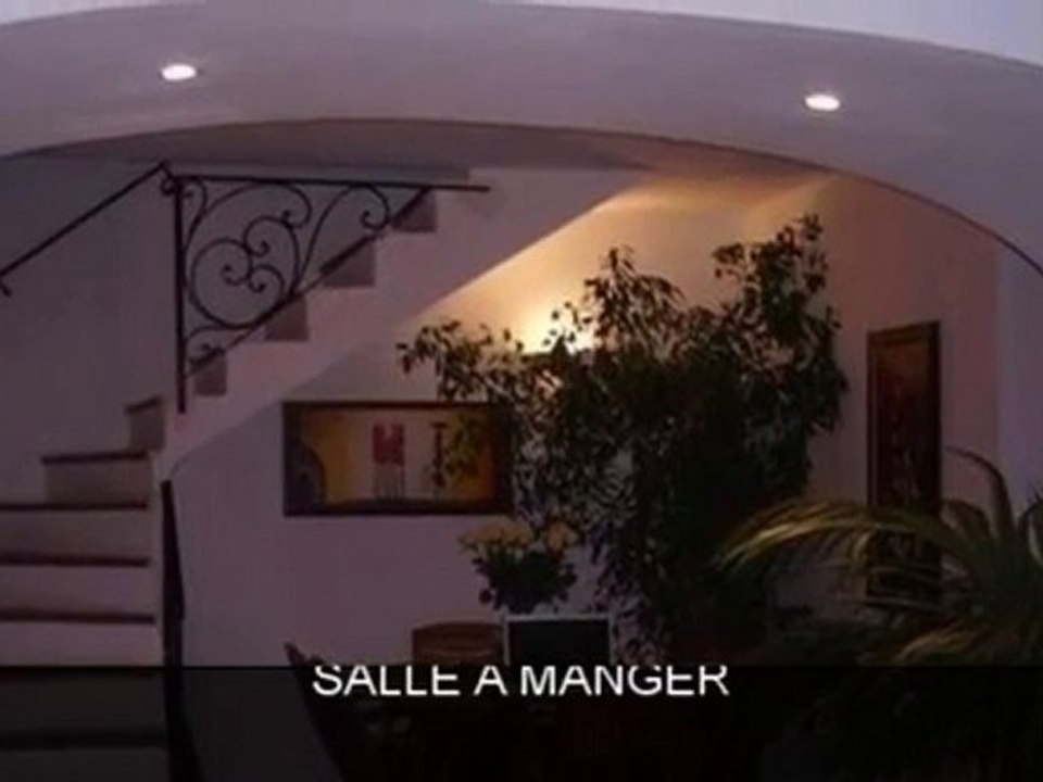 A vendre maison - LES ADRETS DE L''ESTEREL (83600) - 230m²