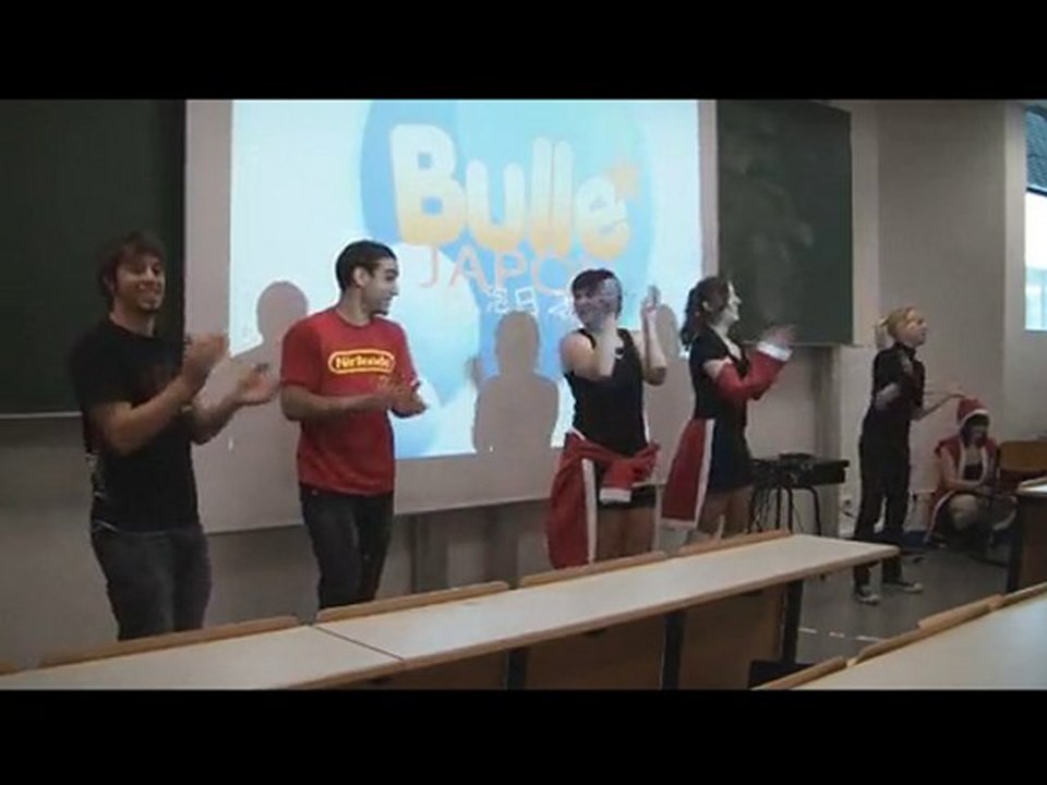 mères noëls danse du para para pour le téléthon