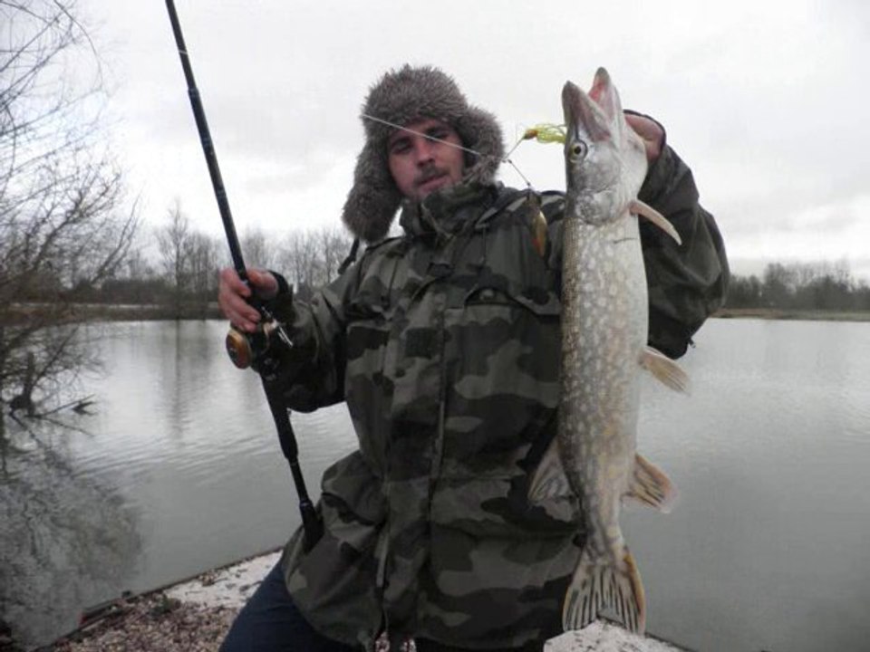 peche au brochet du début de saison janvier 2011