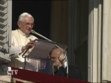 Papa: Ioan Paul al II-lea va fi beatificat pe 1 mai