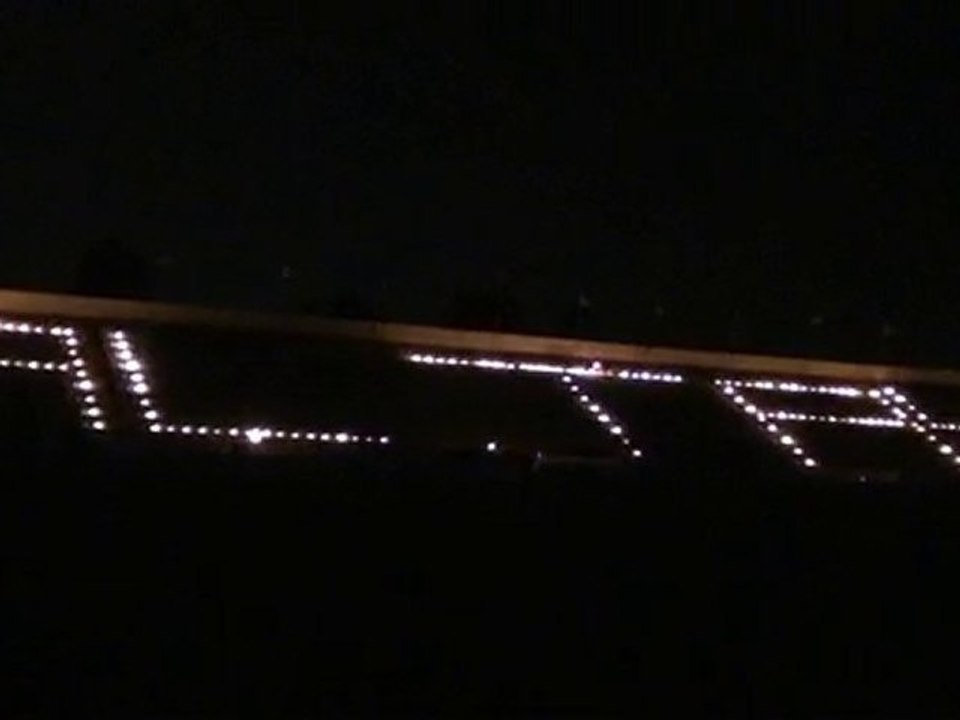 97. Yıl Kutlamaları-Açık Tribün Meşale Şov..