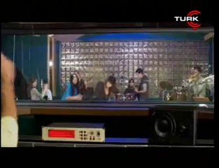 Işın Karaca - Hoşgörü