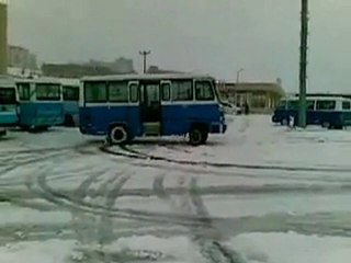 saü kampüste, driftte son nokta