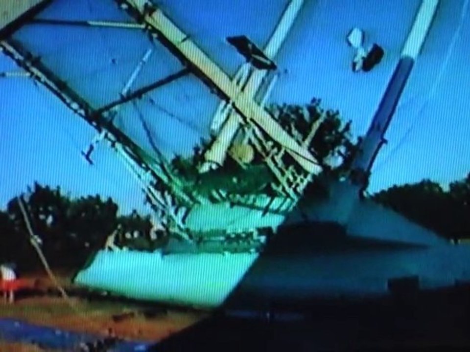 MOV009
