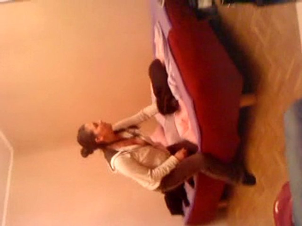 Mom kämpft mit unsern Tiger muha :D