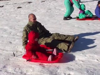 Elena : dernières sorties en luge