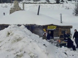 Artıyaşam Kayak gezilerinden doruk otel bölümü