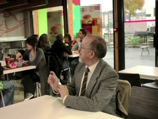 Episode 2 - Le fast food - Des nouvelles d'en face