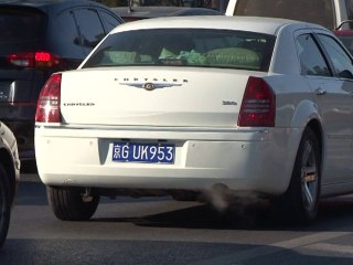 Authorities act on Beijing's traffic woes