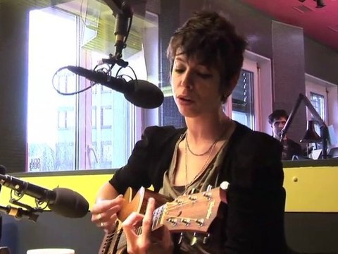 Mademoiselle K - El Blablo - Jouer dehors