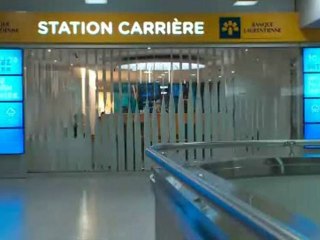 Luc Bernard, VP exécutif, Services financiers aux ...