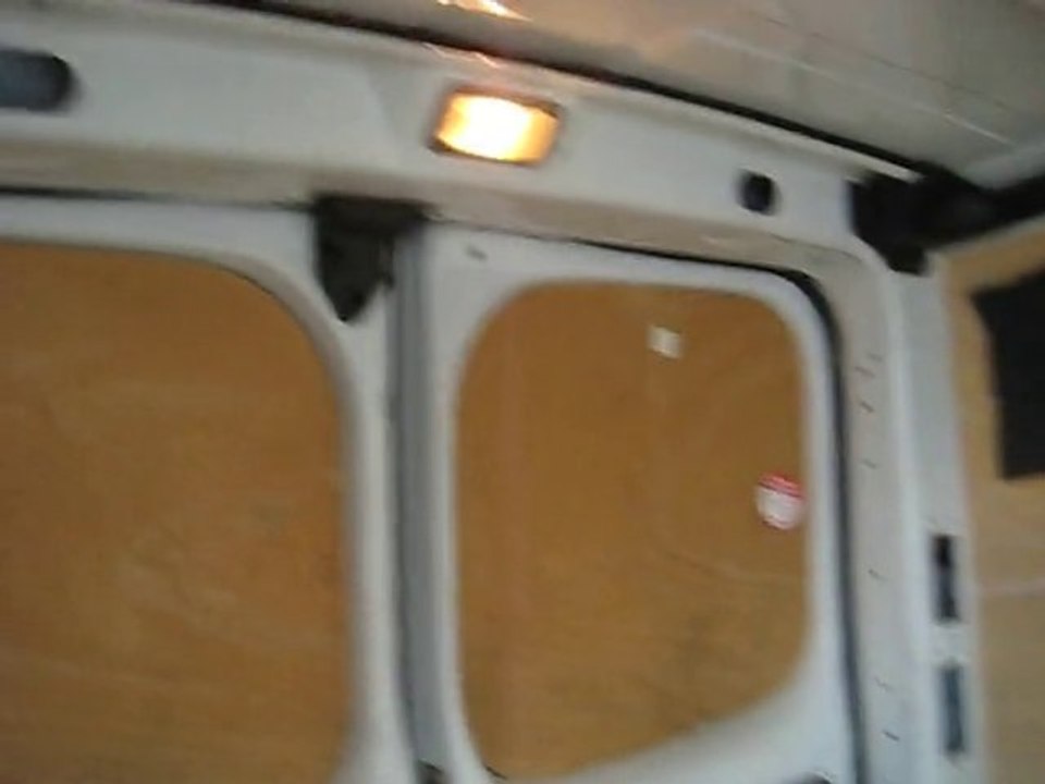 utilitaire renault trafic