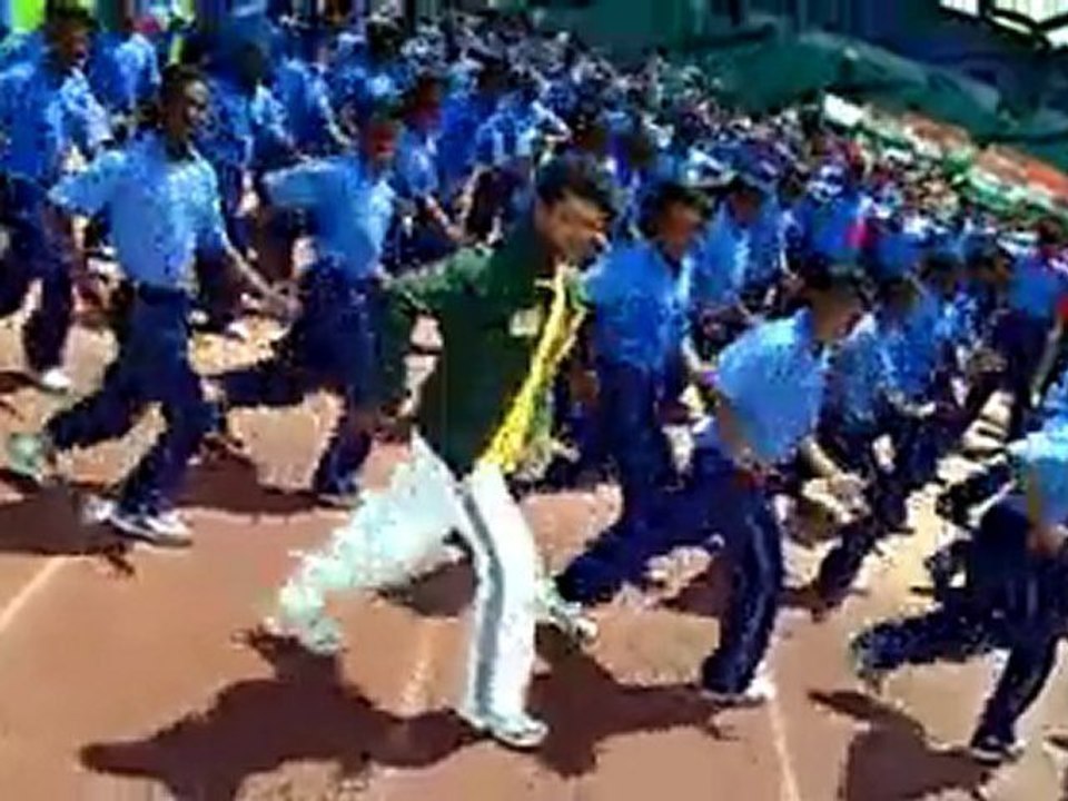 Azhagiya Tamil Magan - Ellaappugazhum[Tamildivxstation.ch]