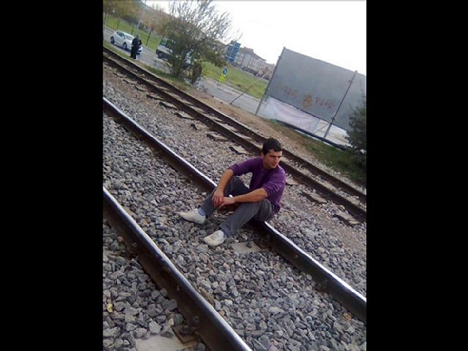 M.E.D Mc Haydut By.Sessiz Sıktı Artık Yalanlar 2010 [HQ]