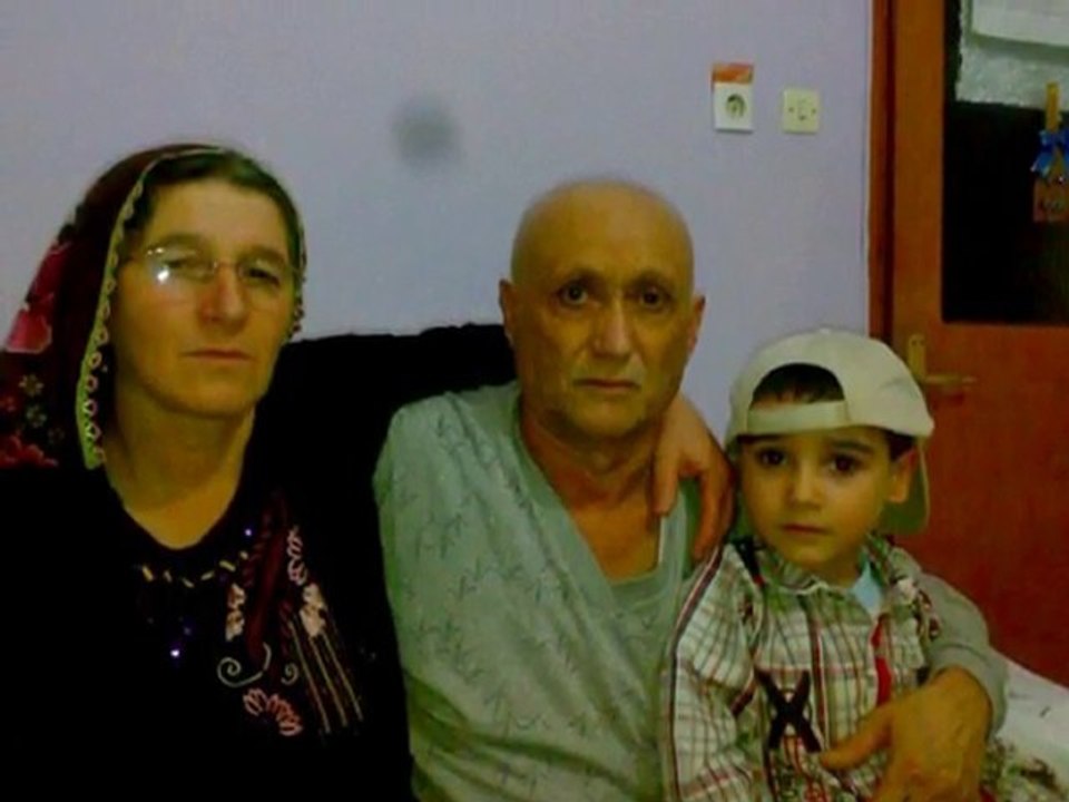 Sadık Arayıcı ve ailesi